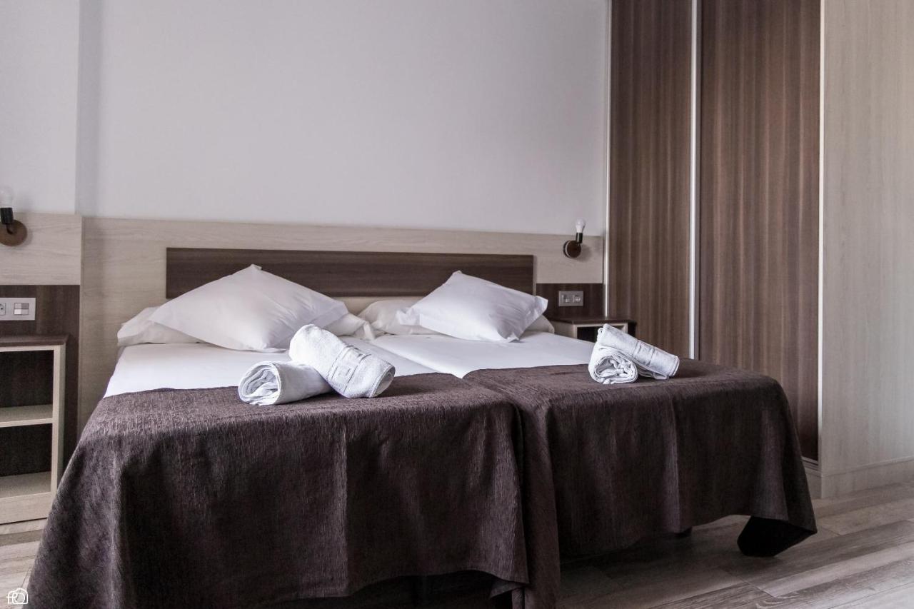 Meson Hostal La Cabana Medellín Eksteriør bilde