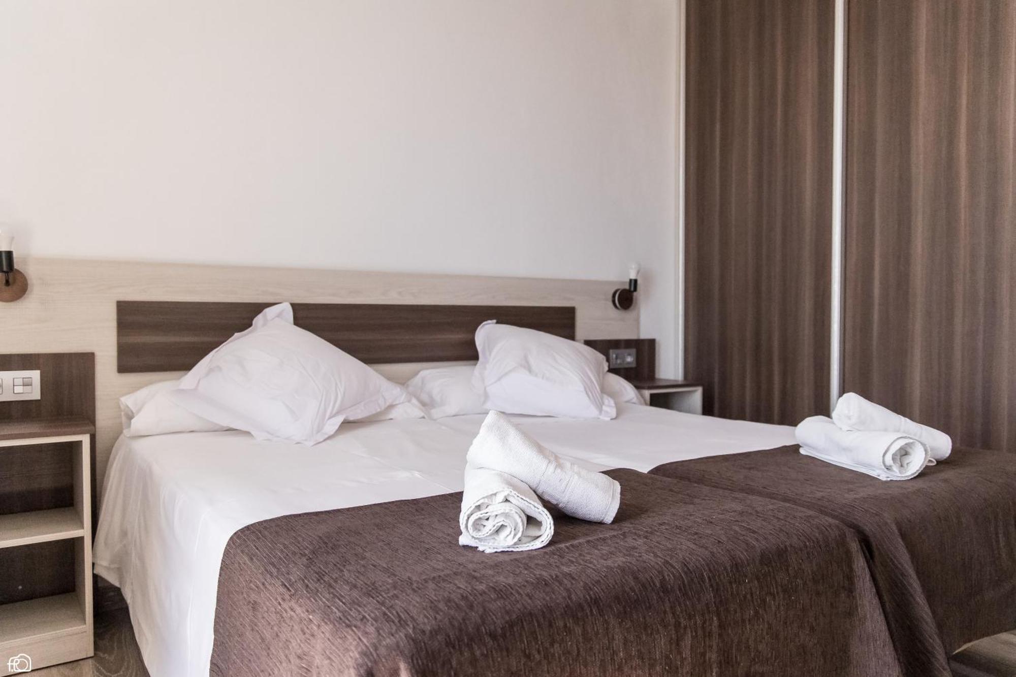 Meson Hostal La Cabana Medellín Eksteriør bilde
